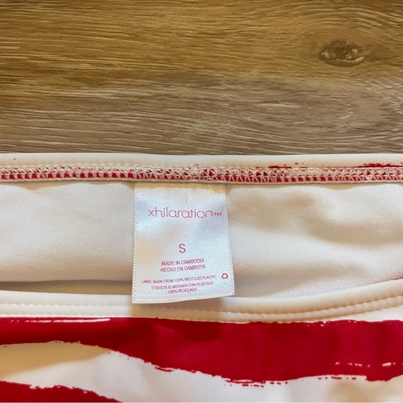 Xhilaration Red White and Blue Crochet Top Bikini Set - Picture 3 of 6